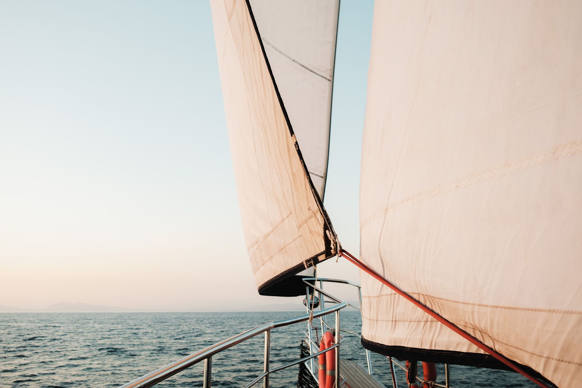 Circular Sailing Cruise Sotogrande-Estrecho